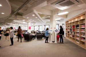 TRƯỜNG ĐẠI HỌC DONGSHIN – THẾ MẠNH SỨC KHỎE, ĐÀO TẠO THỰC TIỄN 14 Thư Viện Của Đại Học Dongshin